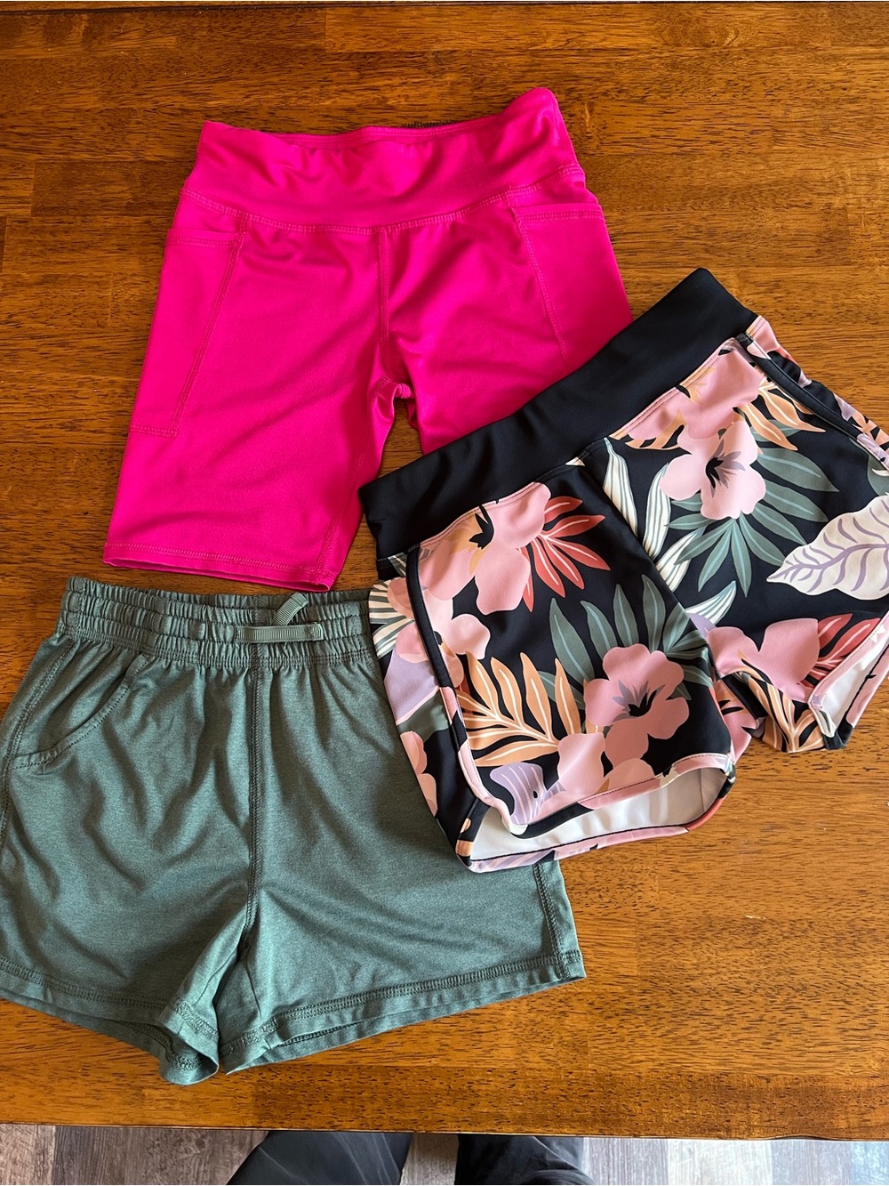 Girls' lot of three (3) gym Shorts - Stretch Activewear